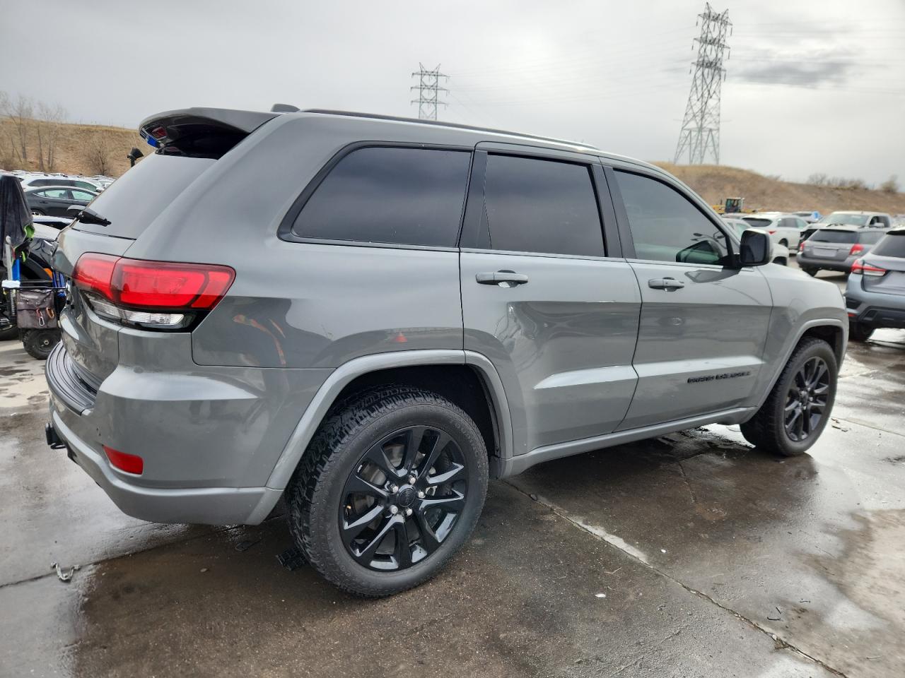 2019 JEEP GRAND CHEROKEE LAREDO photo 7