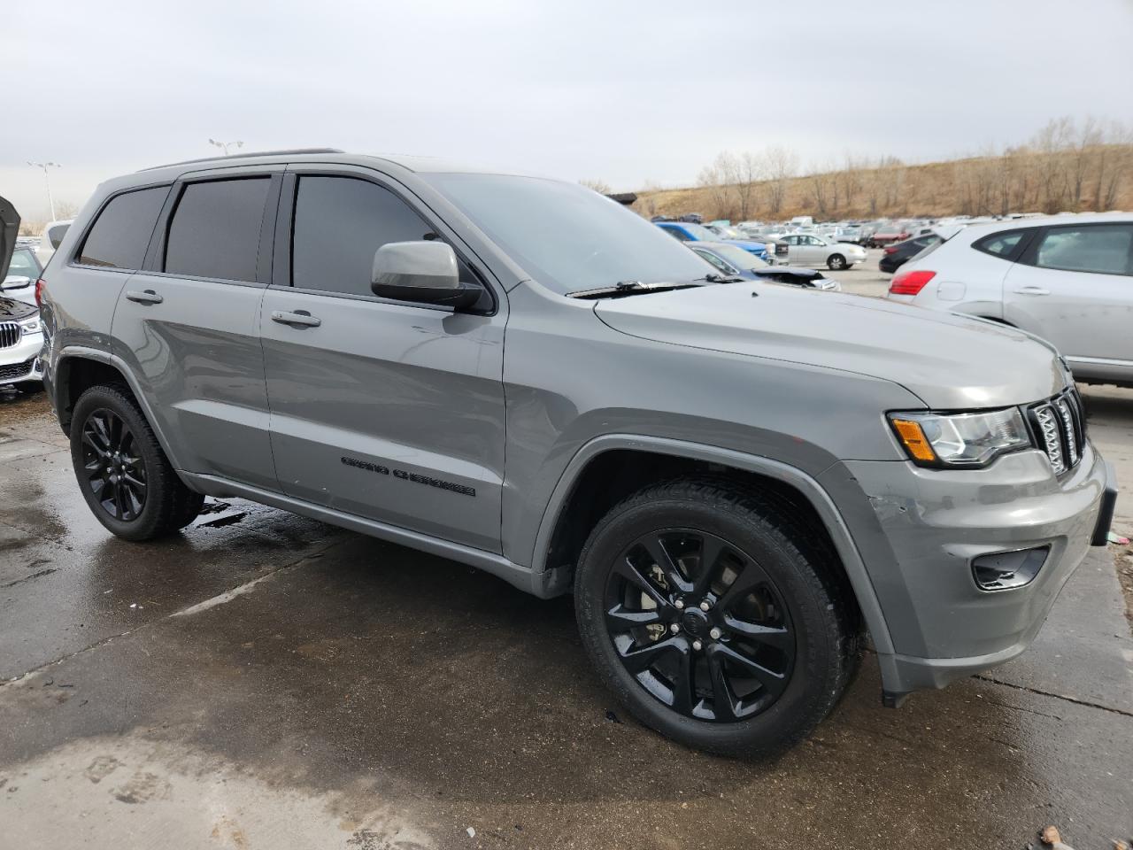 2019 JEEP GRAND CHEROKEE LAREDO photo 10