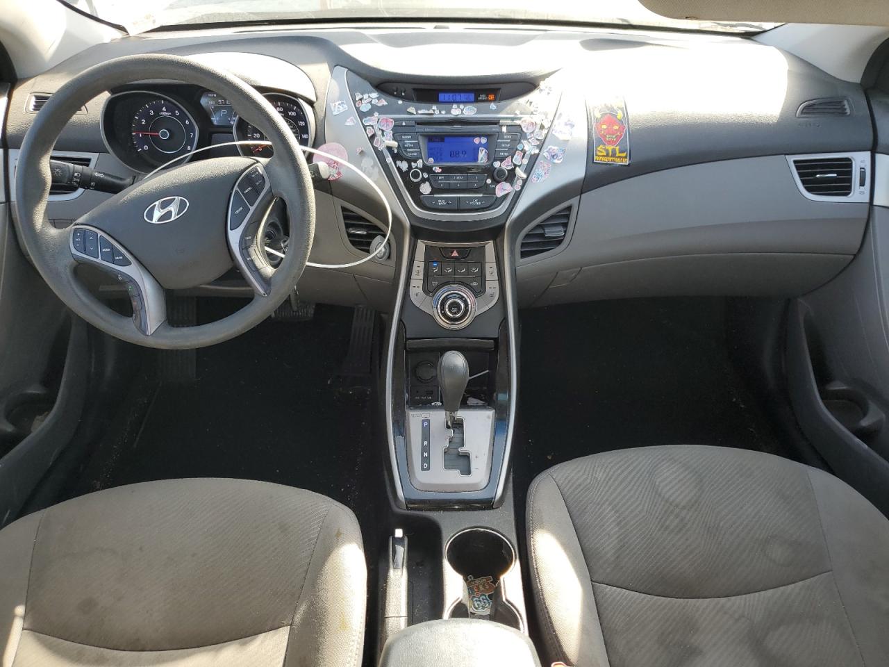 2013 HYUNDAI ELANTRA GLS photo 8