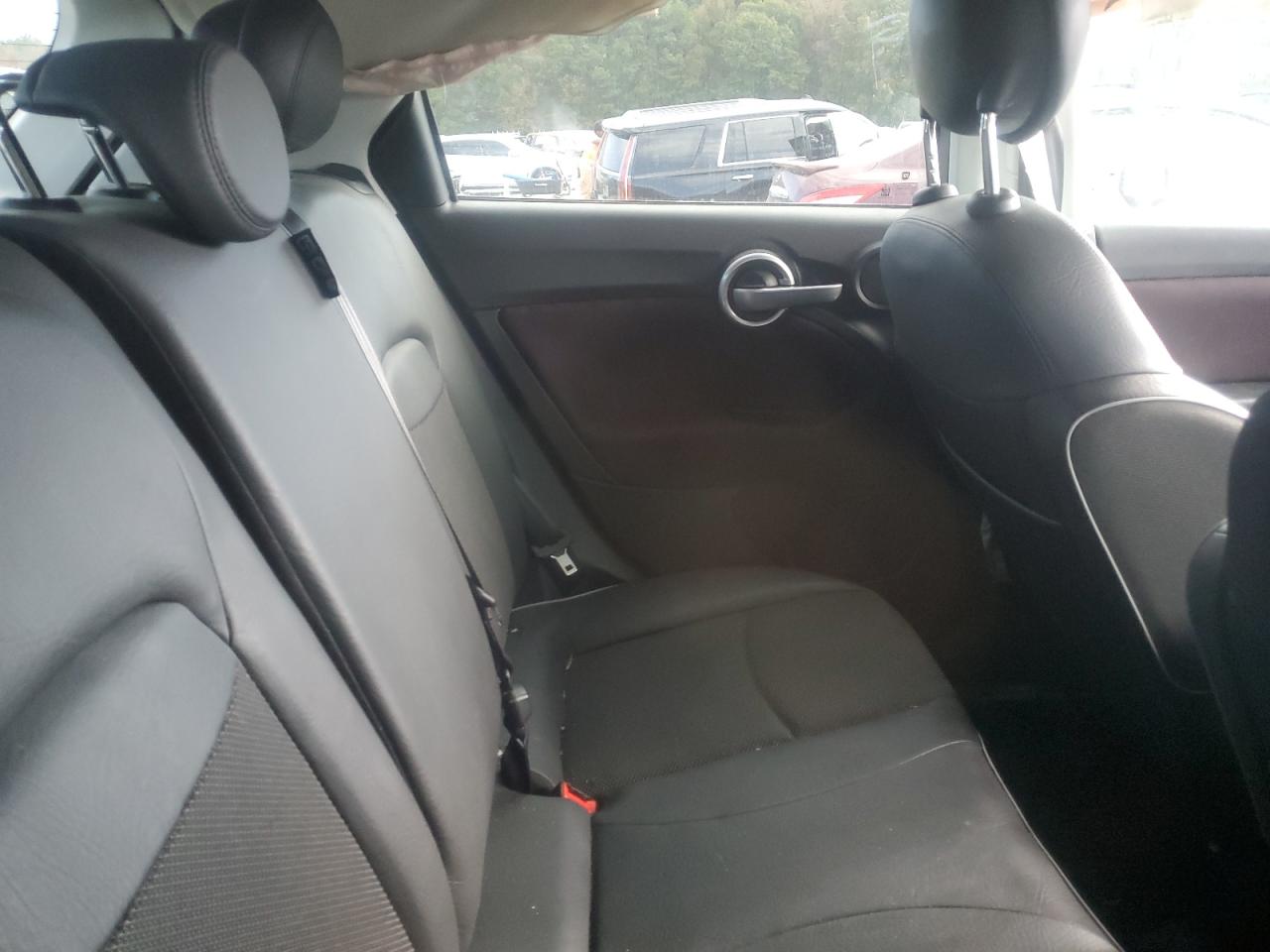 2016 FIAT 500X TREKKING photo 10