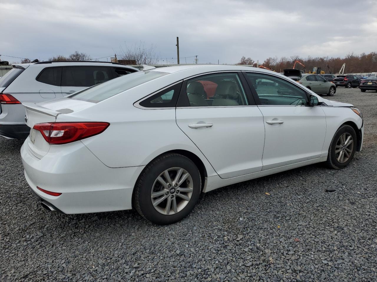 2016 HYUNDAI SONATA SE photo 3
