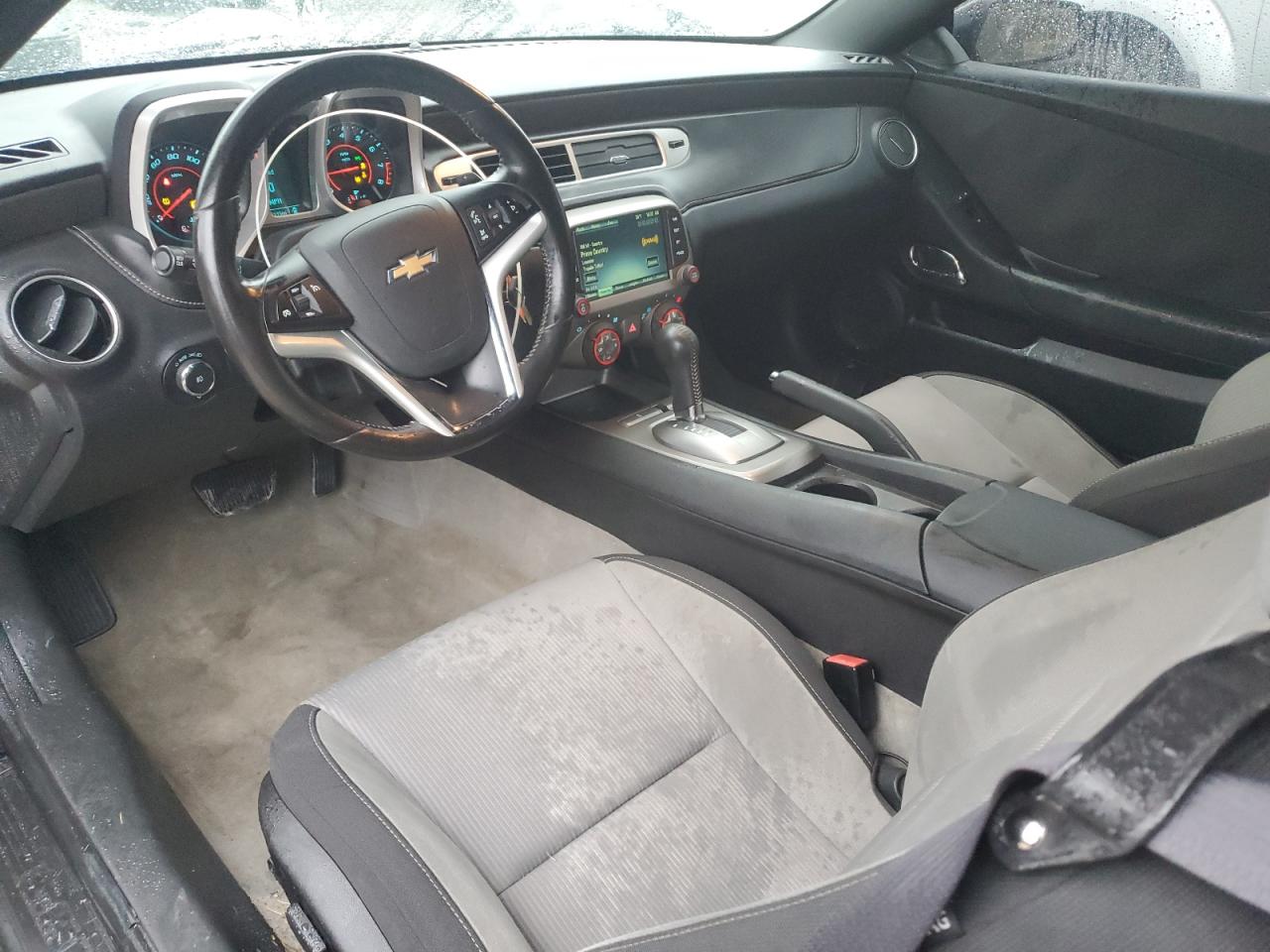 2015 CHEVROLET CAMARO LT photo 15