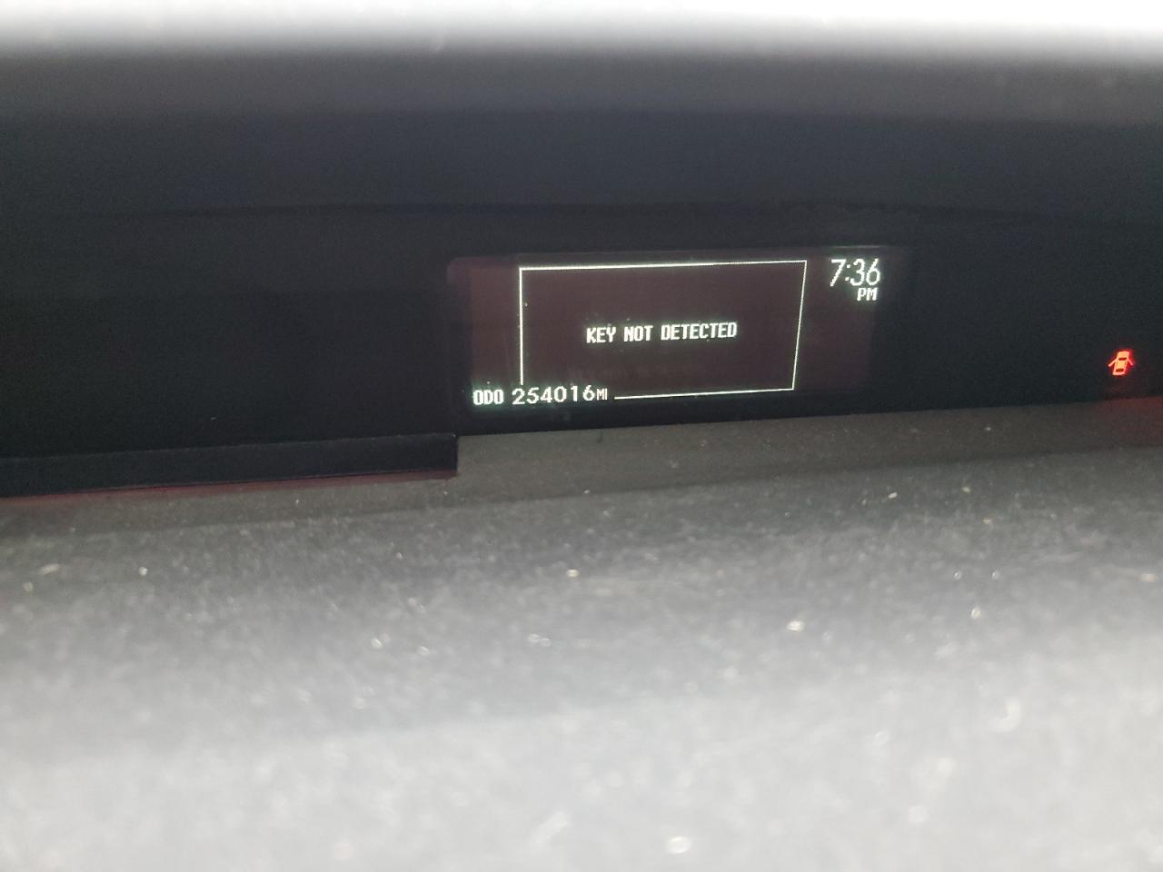 2011 TOYOTA PRIUS TWO photo 17