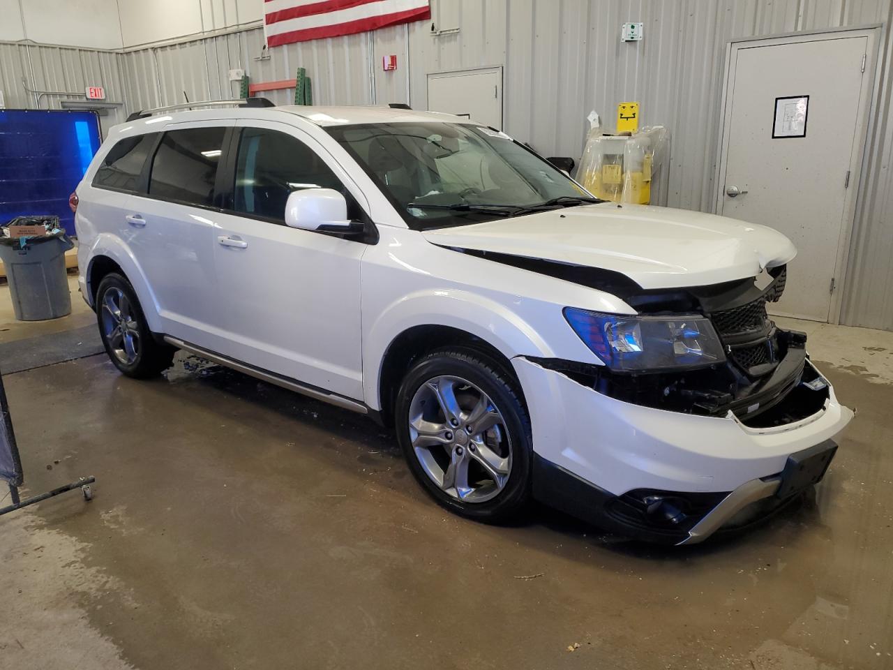2017 DODGE JOURNEY CROSSROAD photo 4