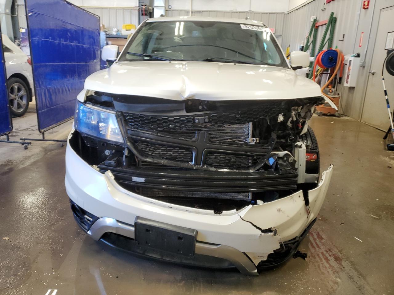 2017 DODGE JOURNEY CROSSROAD photo 5