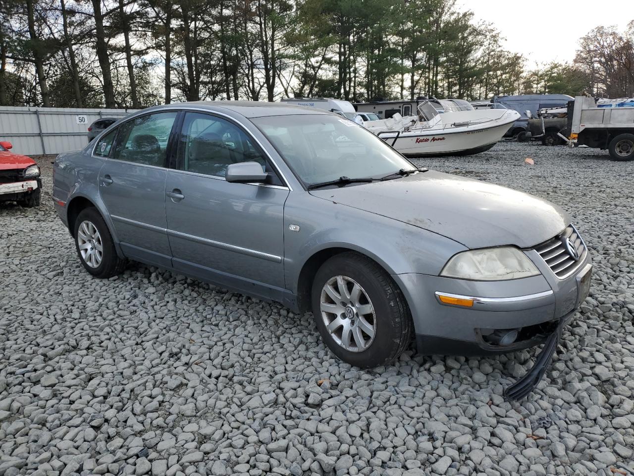 2003 VOLKSWAGEN PASSAT GLS photo 10