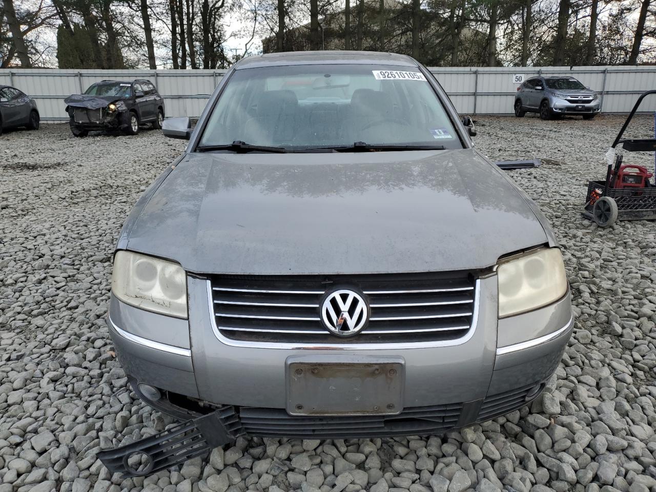 2003 VOLKSWAGEN PASSAT GLS photo 13