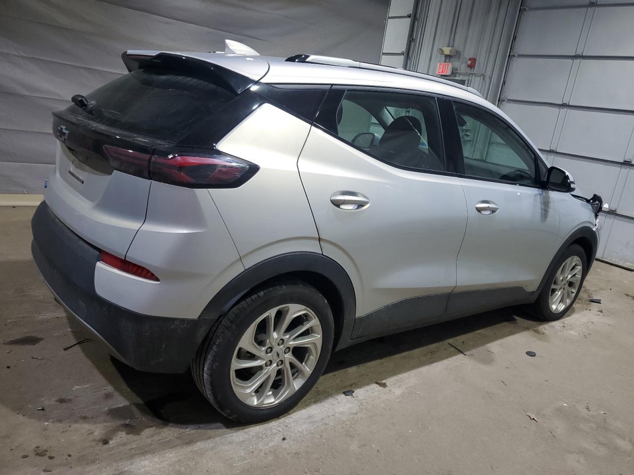2023 CHEVROLET BOLT EUV LT photo 7