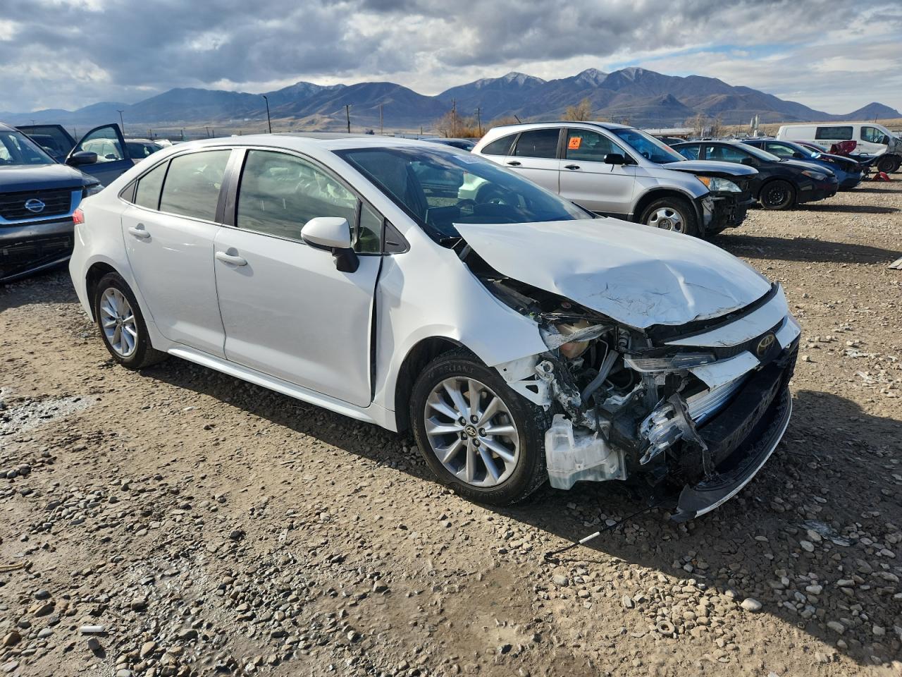 2020 TOYOTA COROLLA LE photo 4