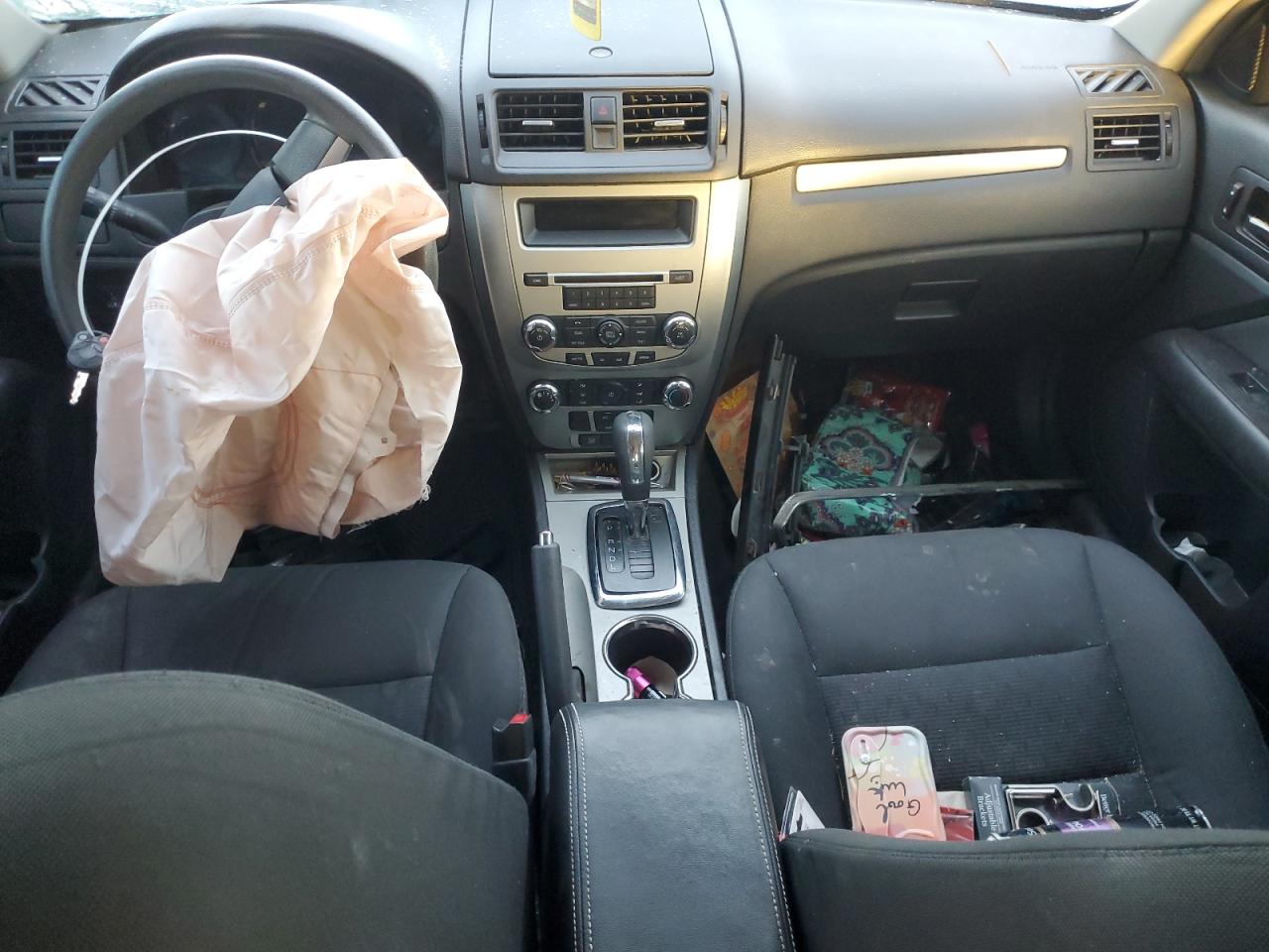 2012 FORD FUSION SE photo 15