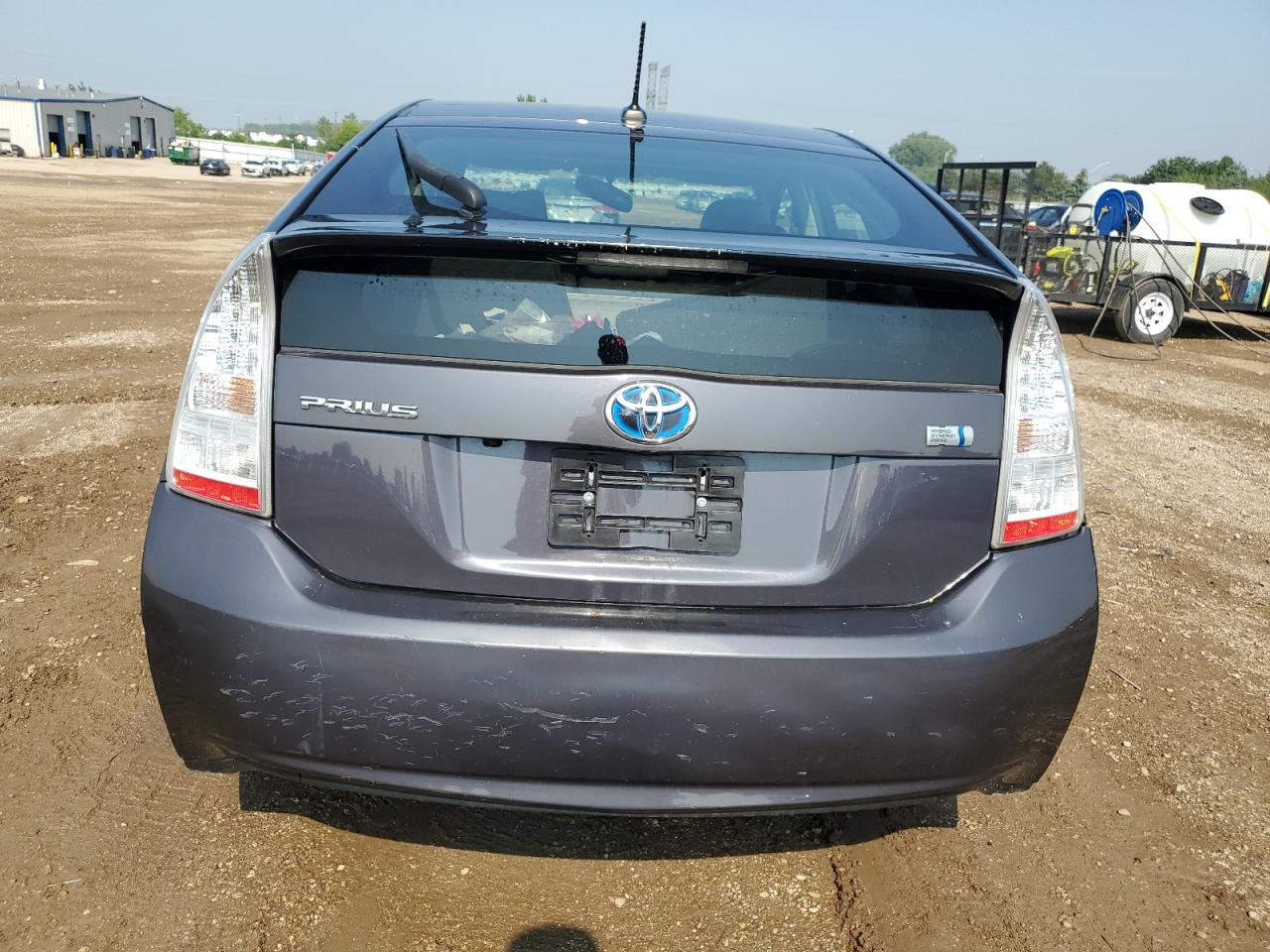 2011 TOYOTA PRIUS photo 11