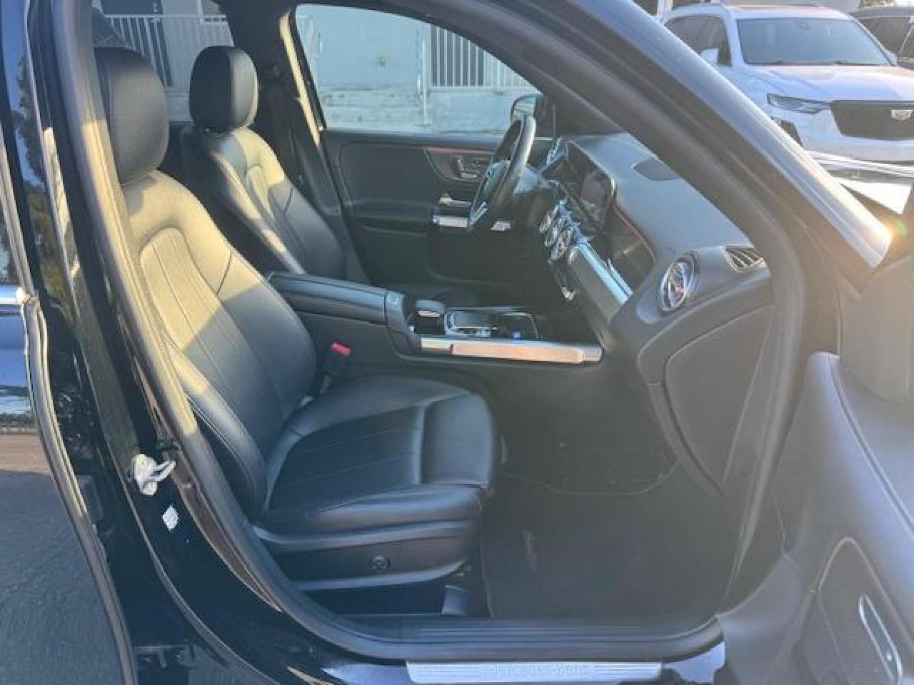 2020 MERCEDES-BENZ GLB 250 photo 7