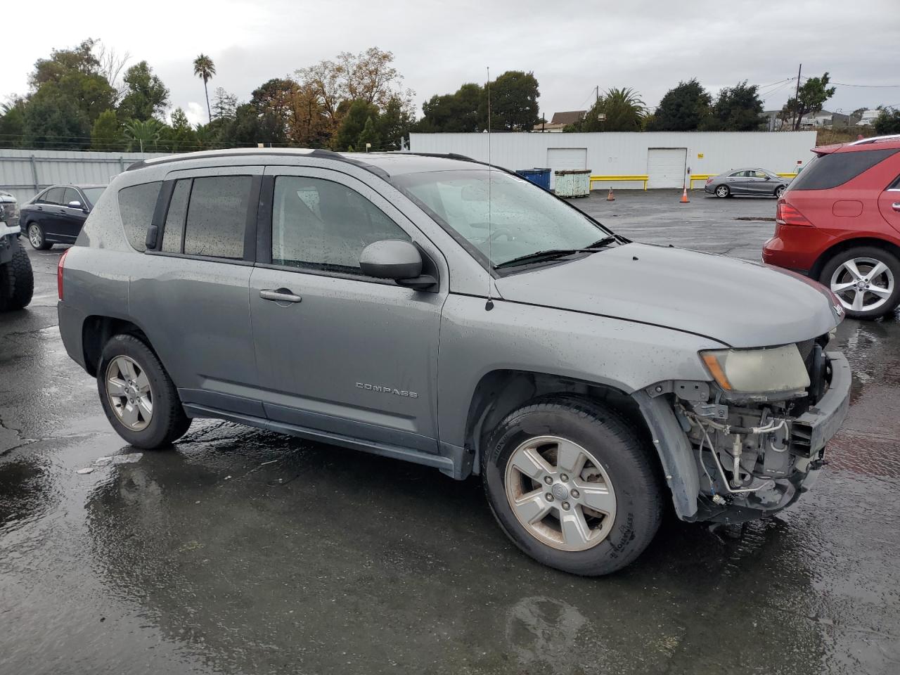 2014 JEEP COMPASS LATITUDE photo 4