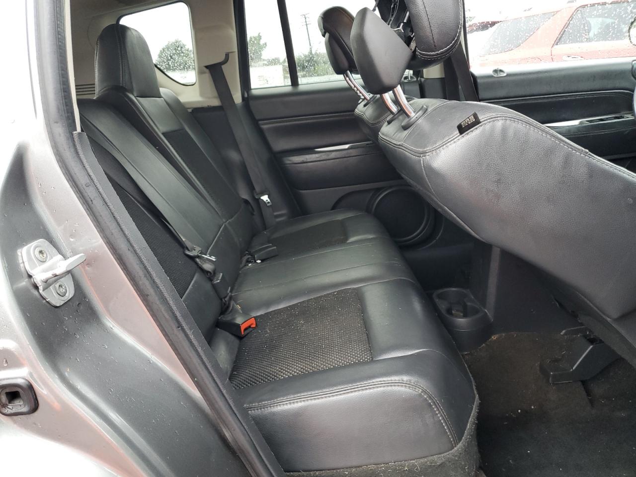2014 JEEP COMPASS LATITUDE photo 11