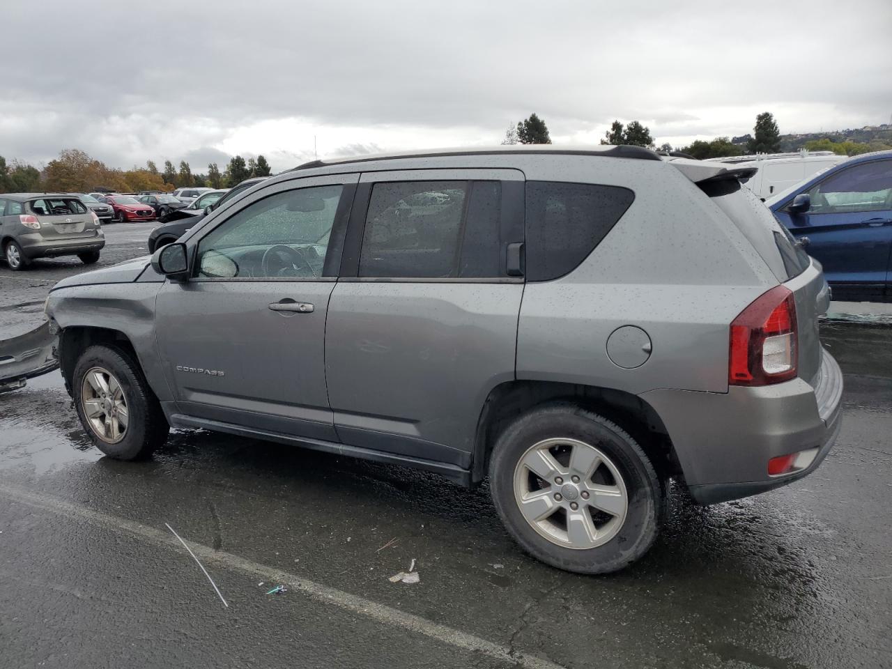 2014 JEEP COMPASS LATITUDE photo 2