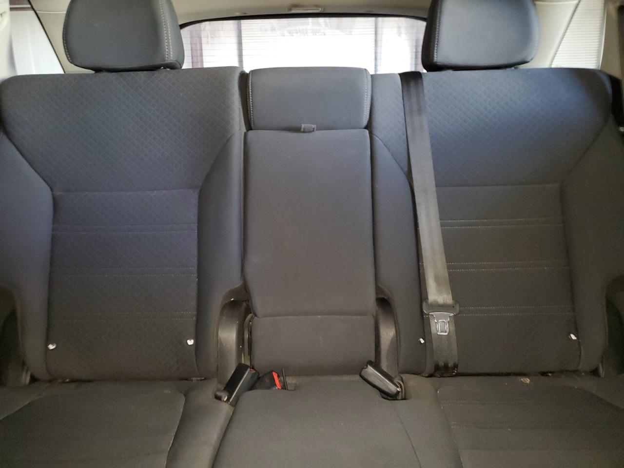 2017 KIA SORENTO LX photo 19
