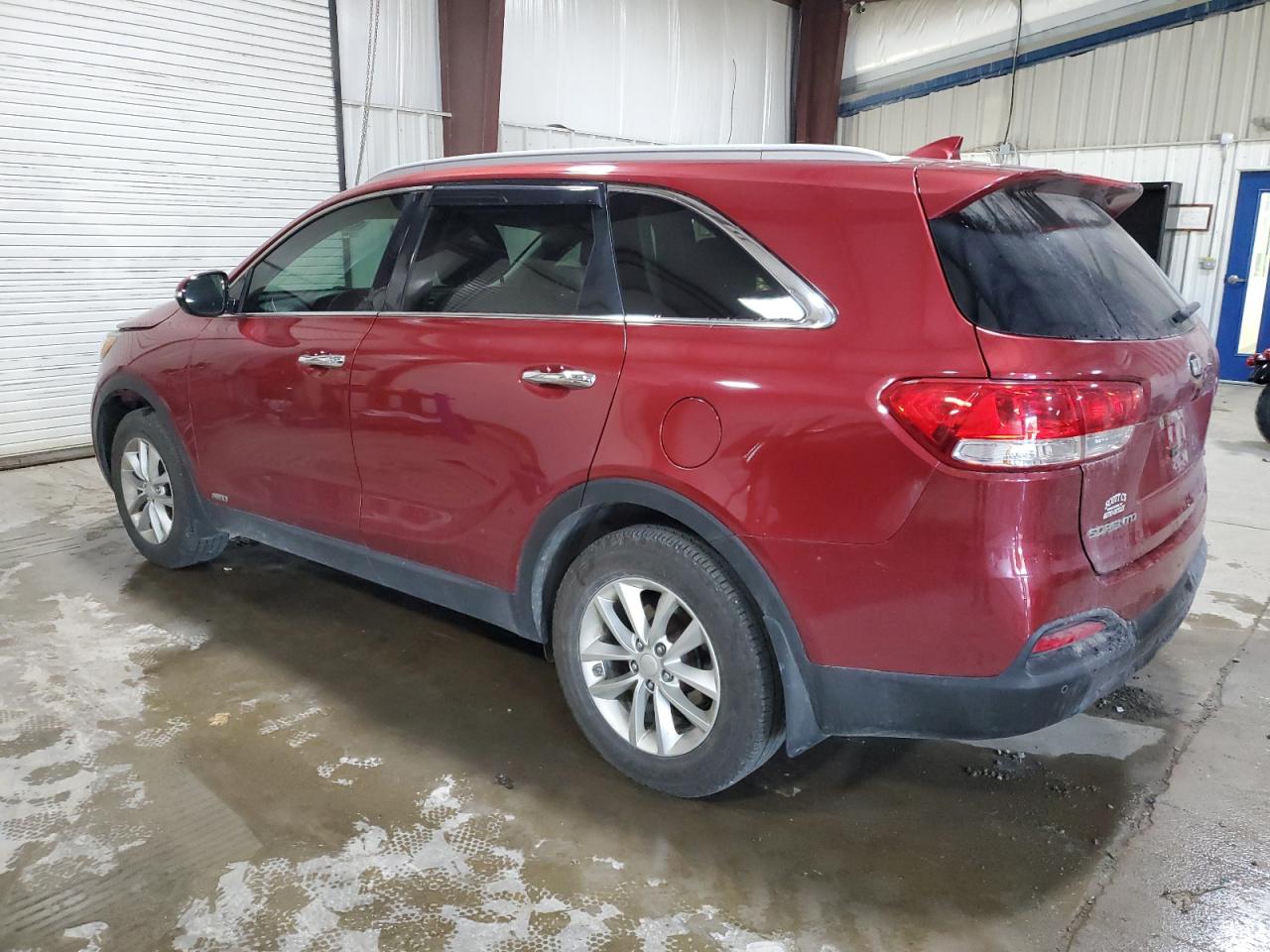 2017 KIA SORENTO LX photo 3