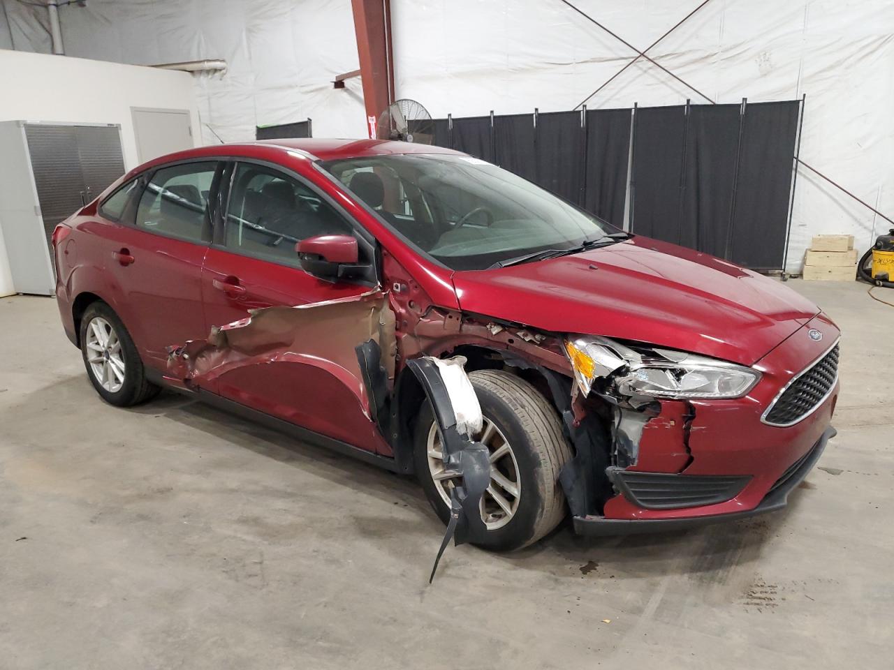 2017 FORD FOCUS SE photo 10