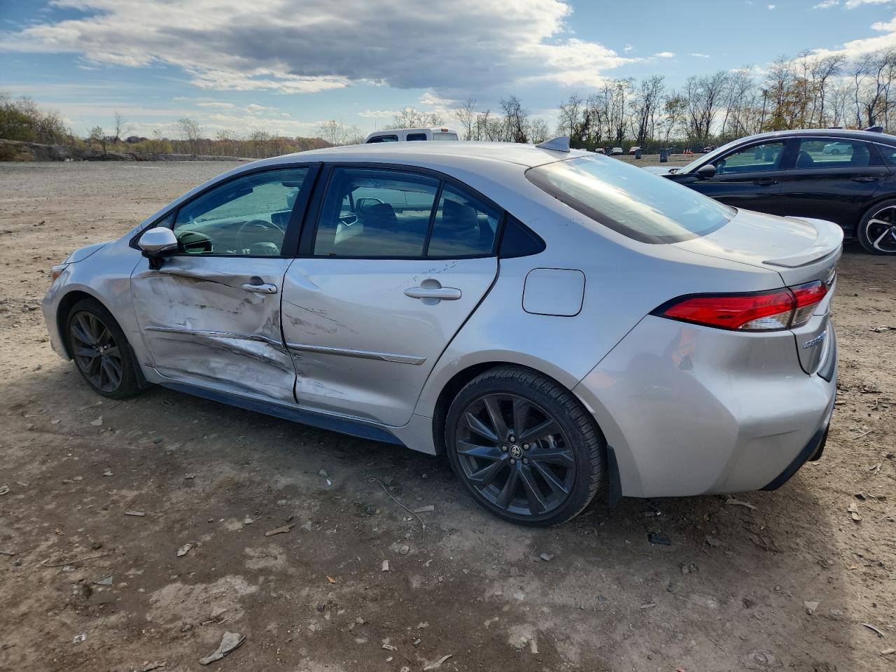 2024 TOYOTA COROLLA SE photo 3