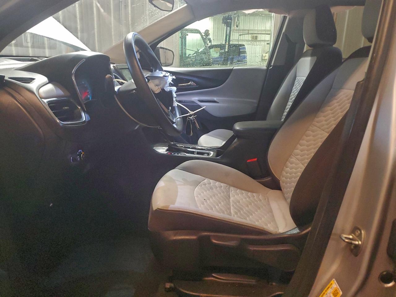 2018 CHEVROLET EQUINOX LS photo 13