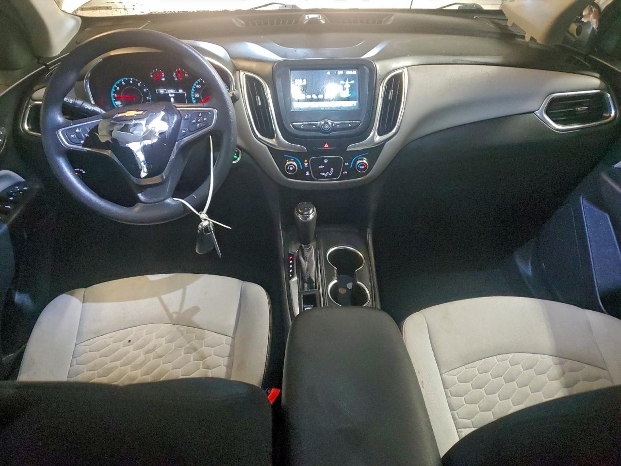 2018 CHEVROLET EQUINOX LS photo 15