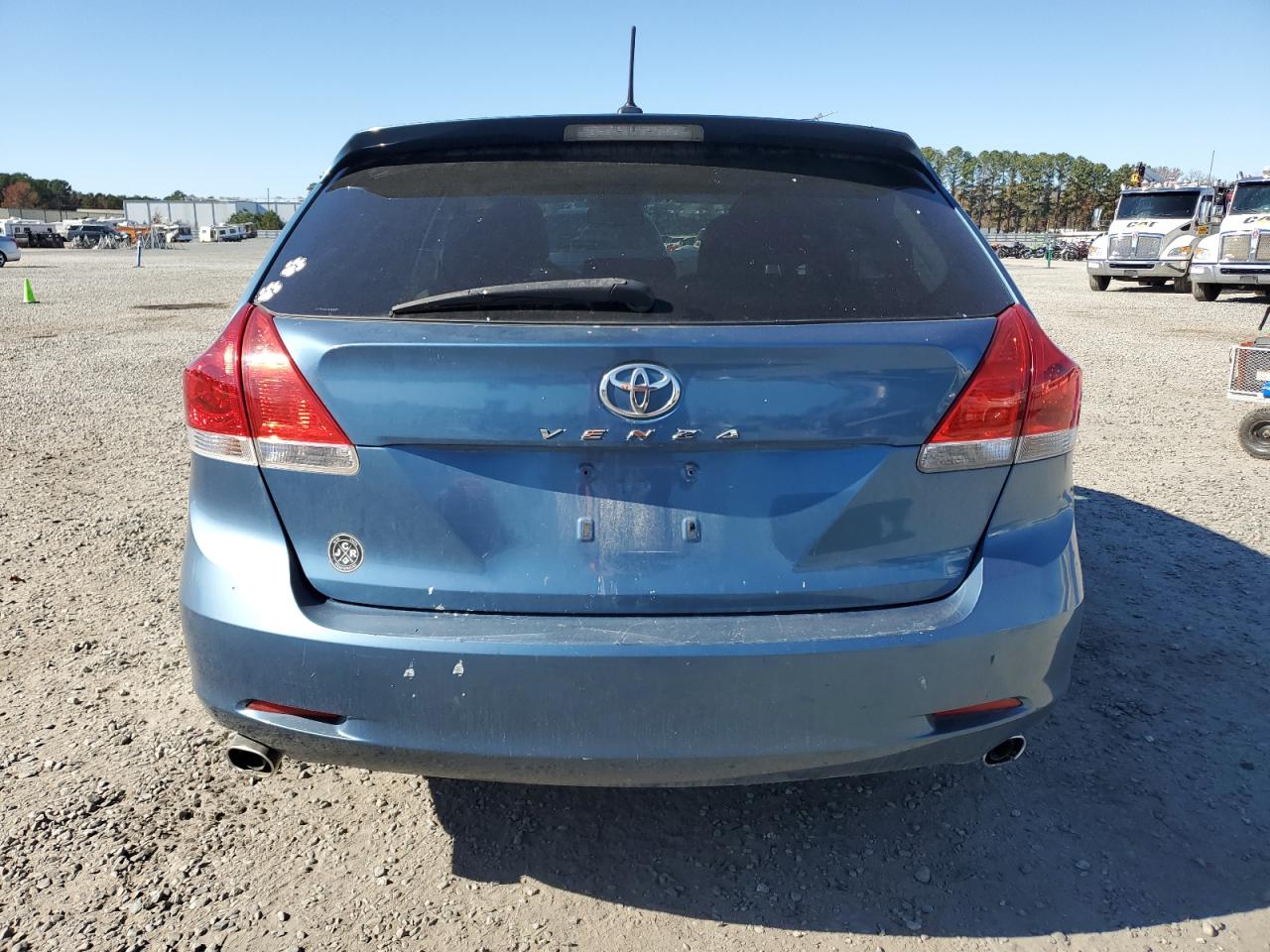 2009 TOYOTA VENZA photo 6