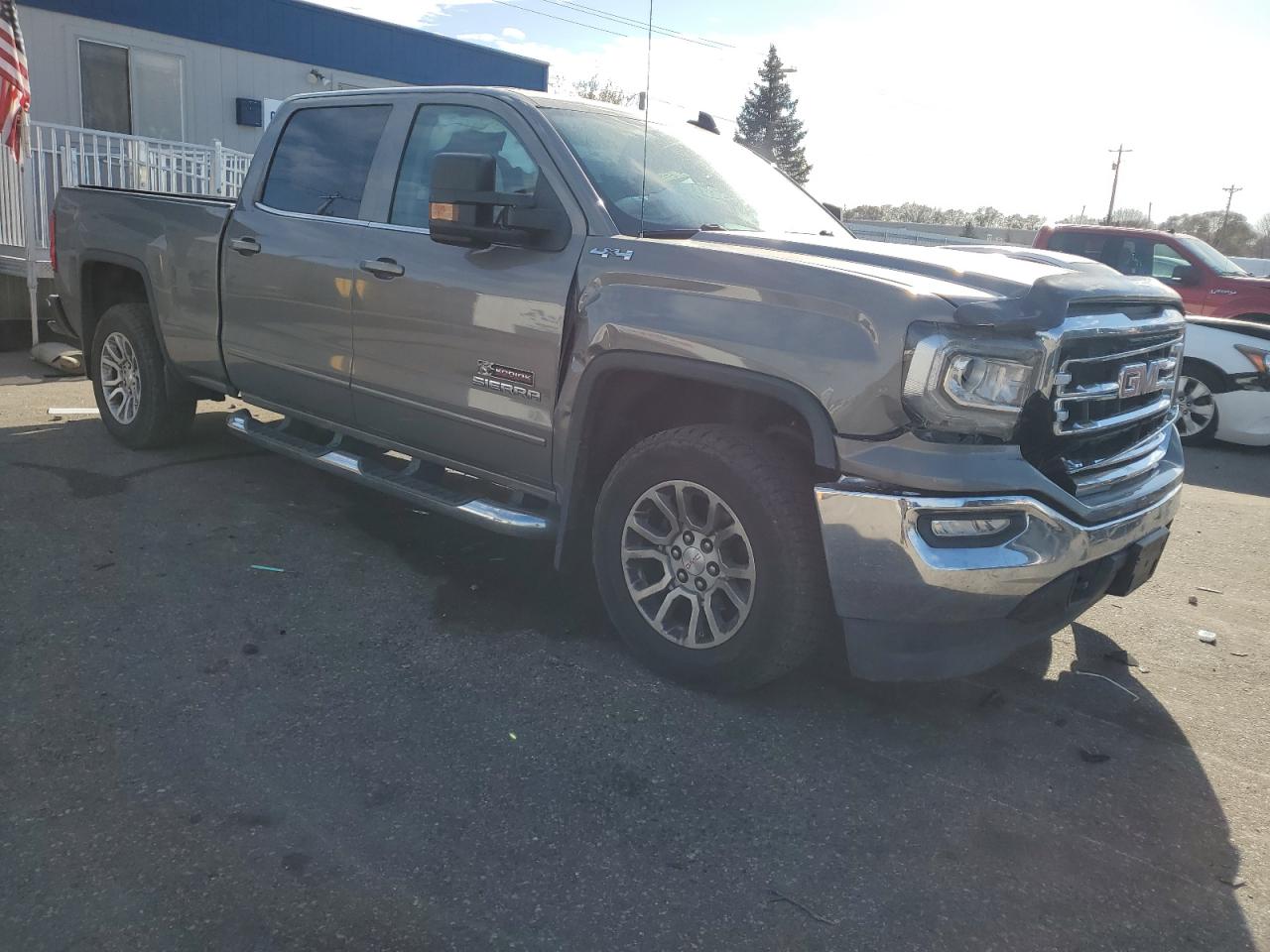 2017 GMC SIERRA K1500 SLE photo 4
