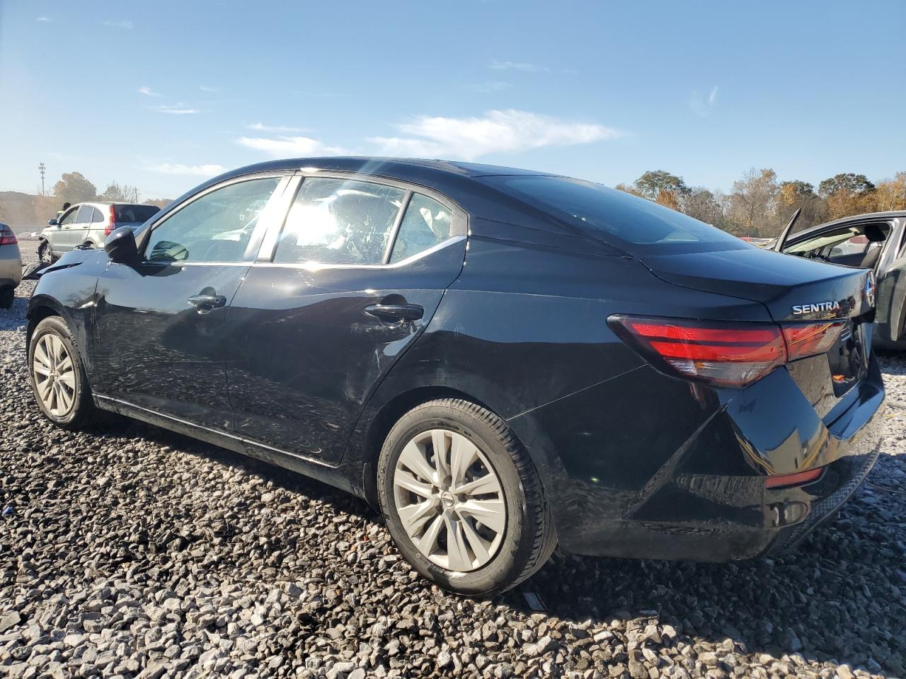 2023 NISSAN SENTRA S photo 4