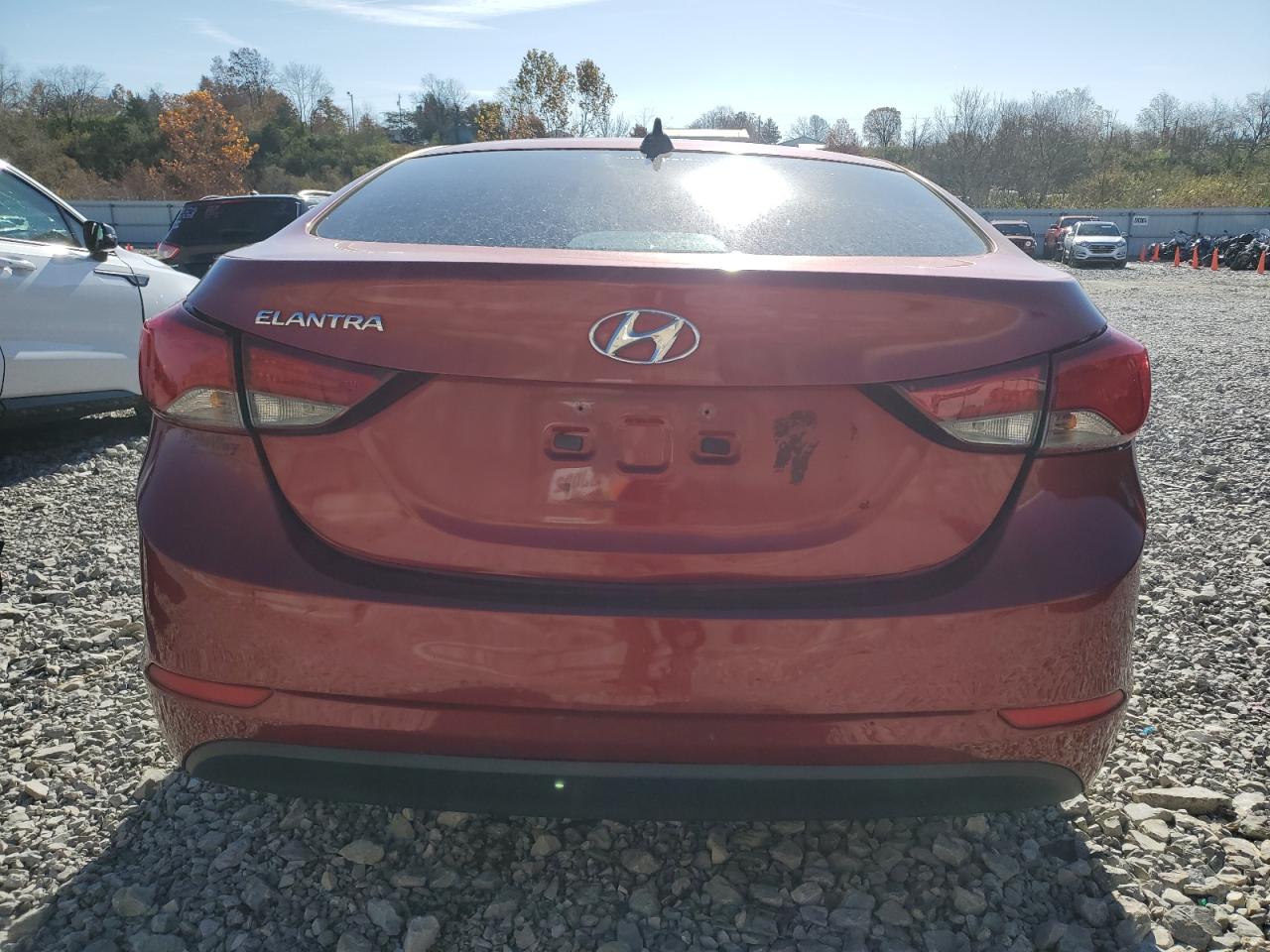 2016 HYUNDAI ELANTRA SE photo 11
