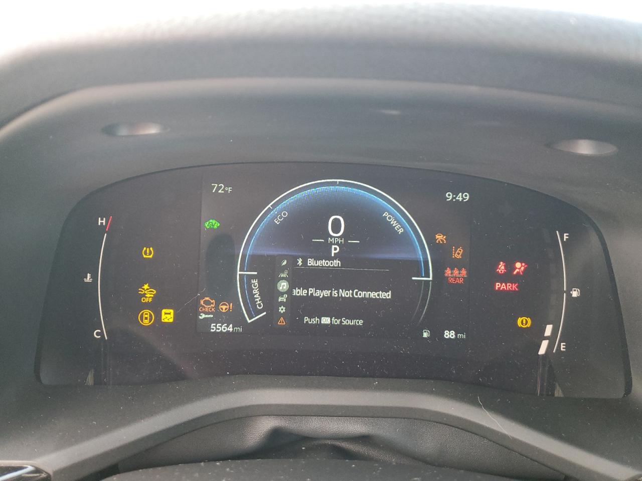 2025 TOYOTA CAMRY photo 9