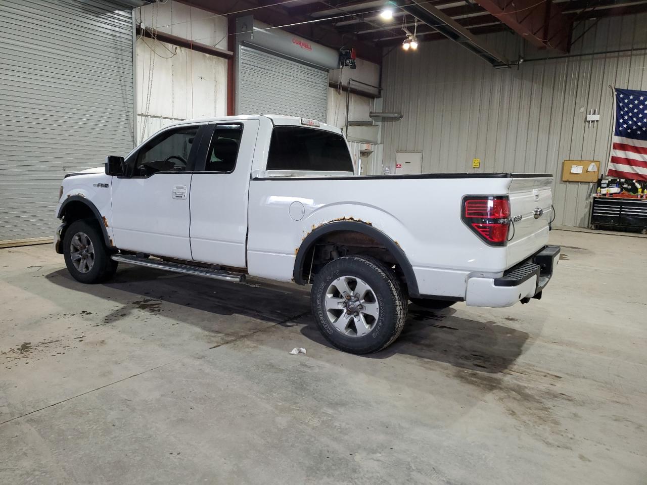 2011 FORD F150 SUPER CAB photo 2