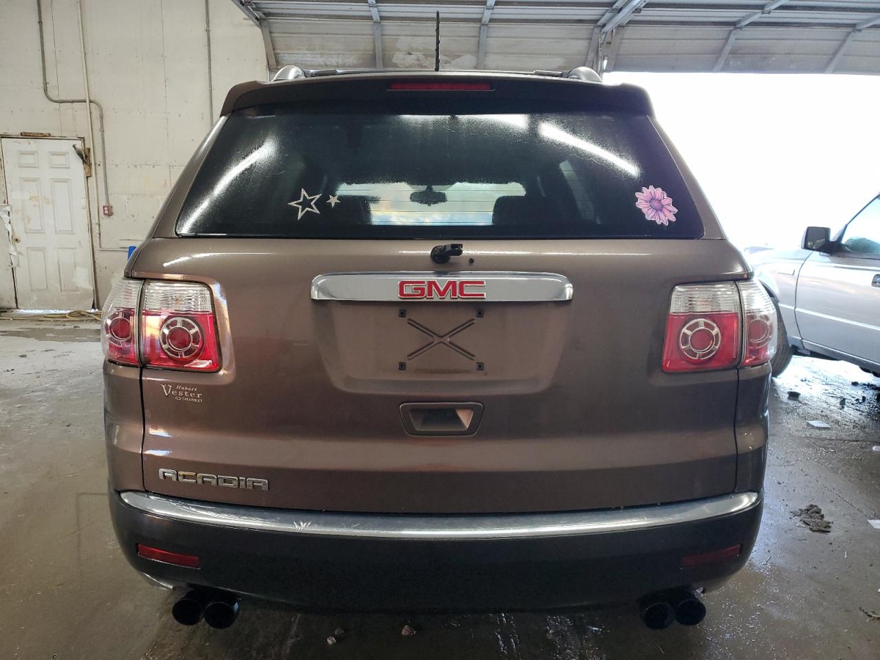 2009 GMC ACADIA SLE photo 11