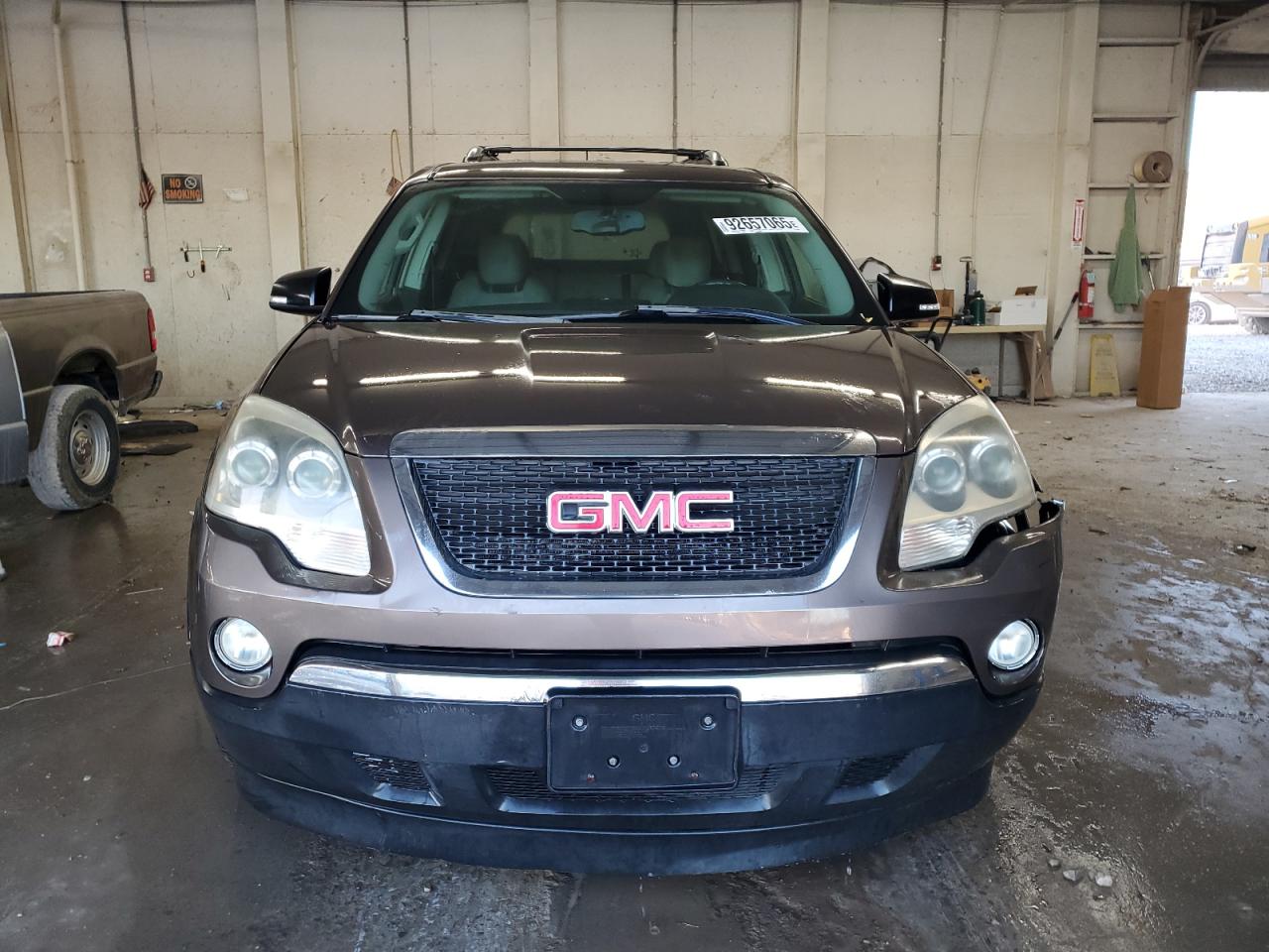 2009 GMC ACADIA SLE photo 9
