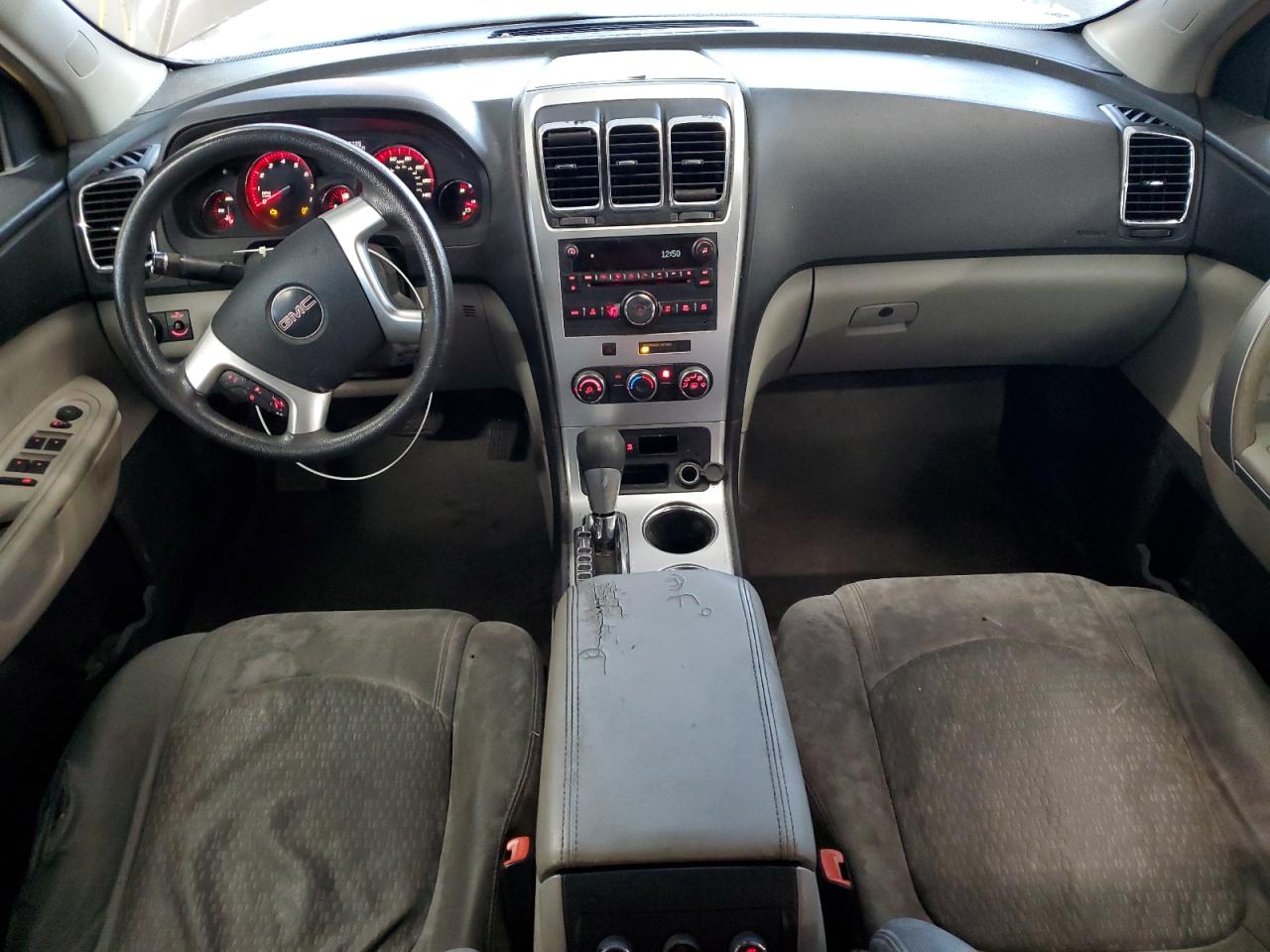 2009 GMC ACADIA SLE photo 15