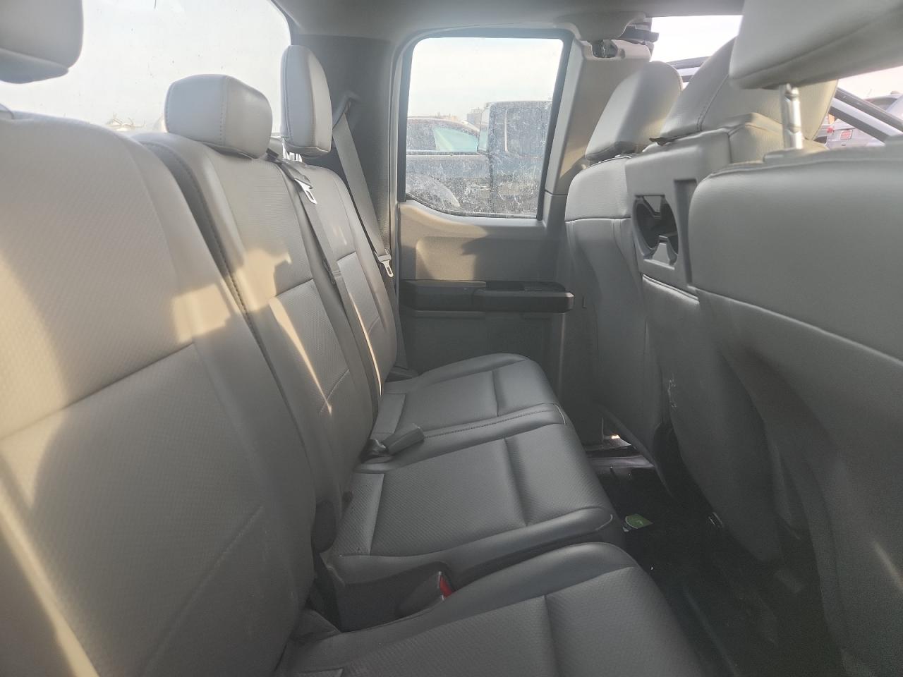 2015 FORD F150 SUPER CAB photo 19