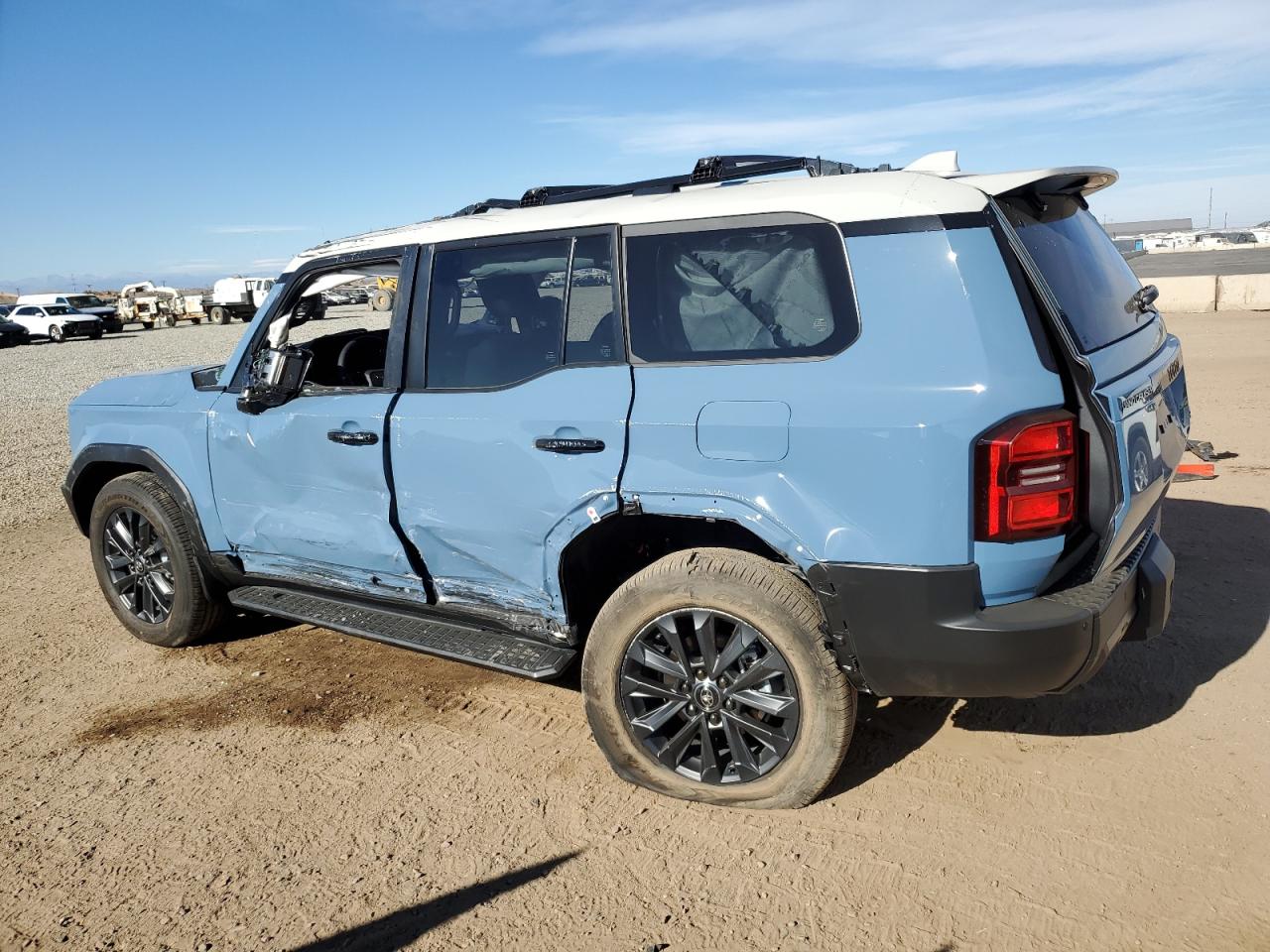 2025 TOYOTA LAND CRUISER BASE photo 3