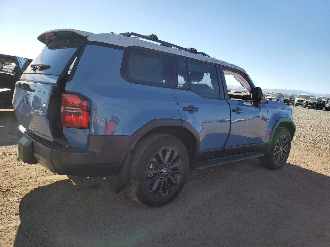 2025 TOYOTA LAND CRUISER BASE photo 5