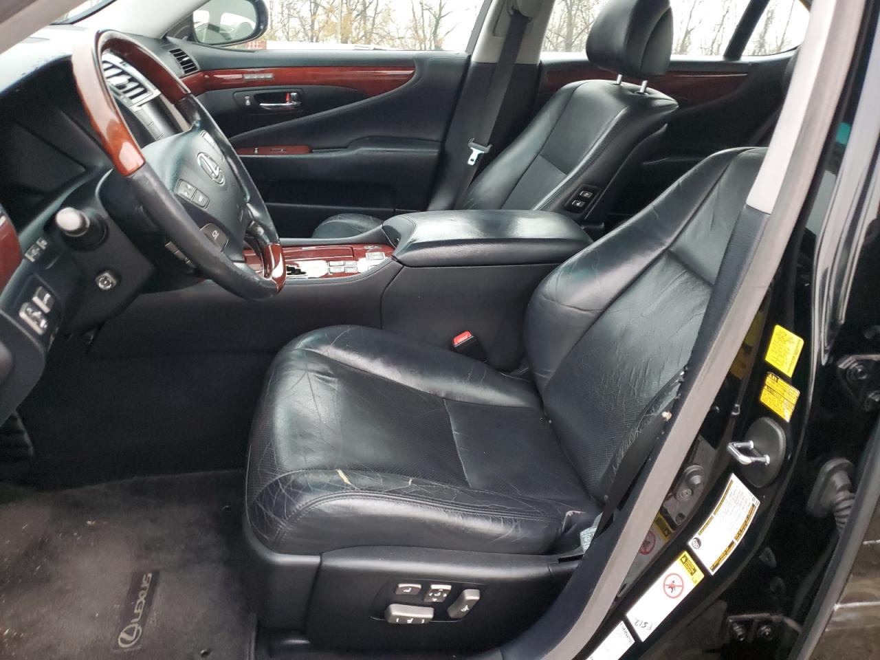 2010 LEXUS LS 460 photo 13