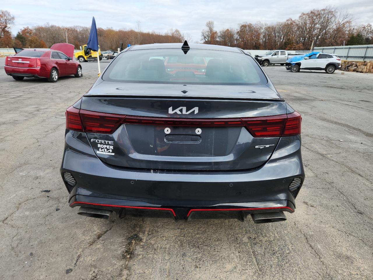 2024 KIA FORTE GT photo 6