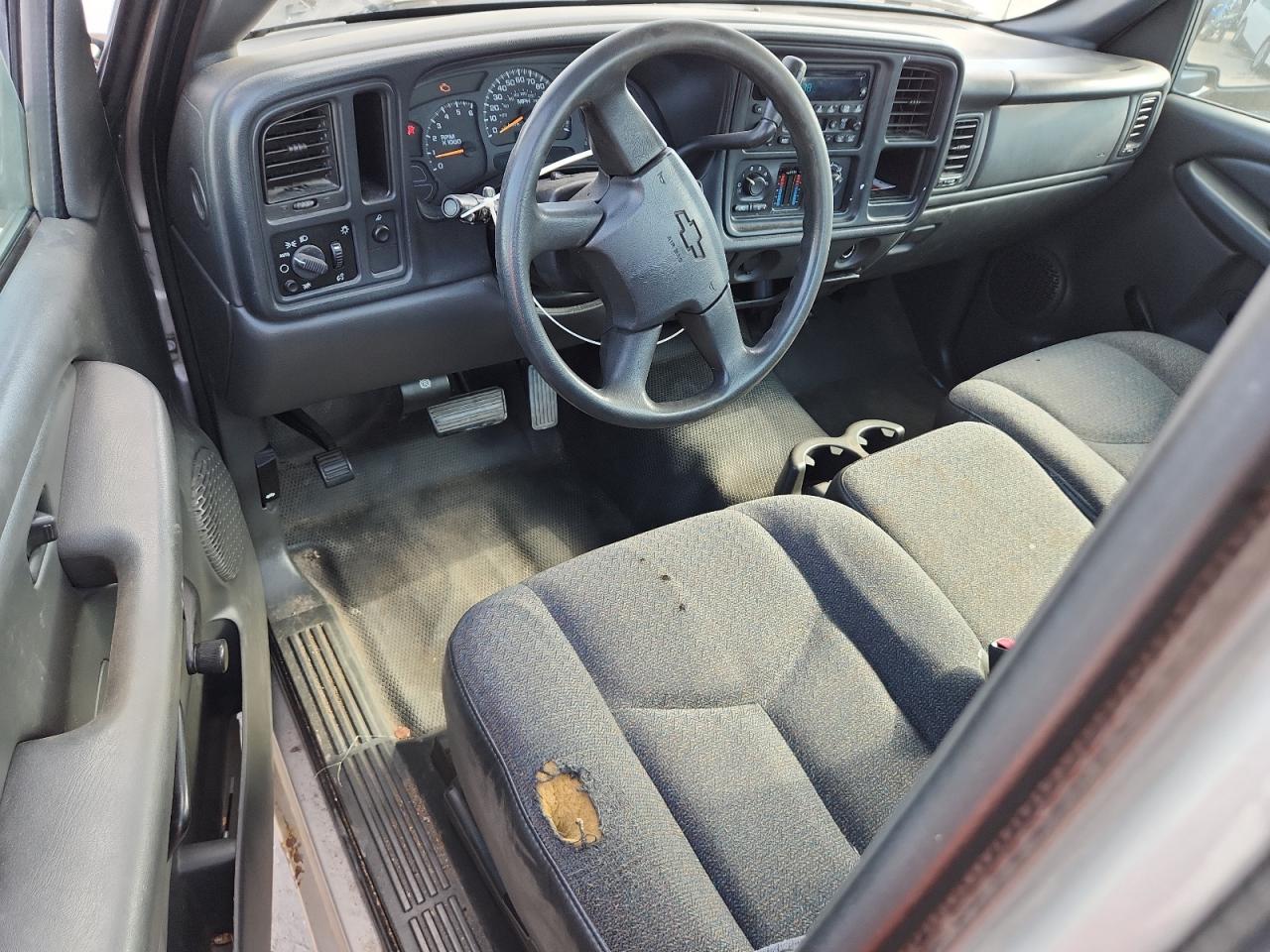 2005 CHEVROLET SILVERADO C1500 photo 15