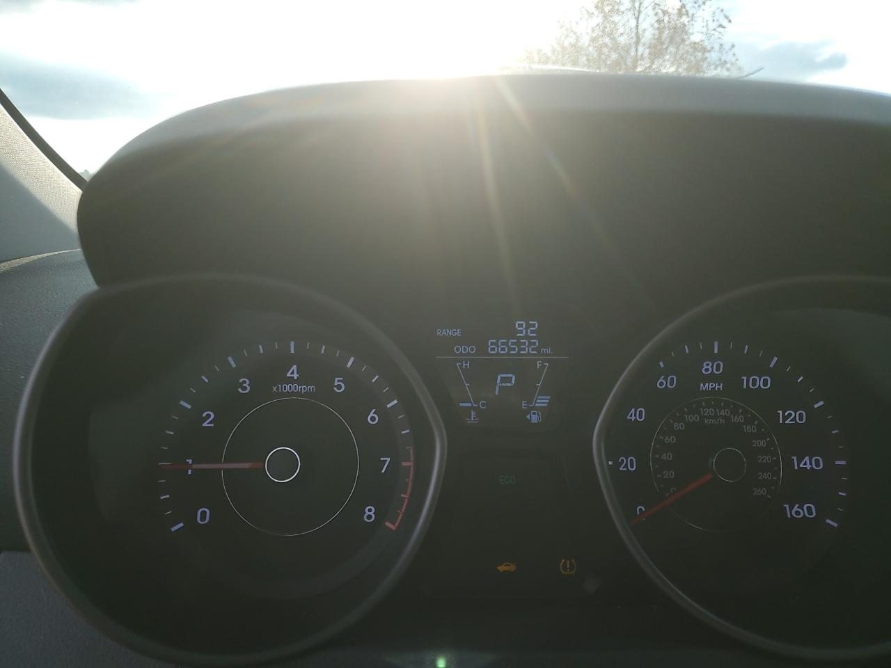 2013 HYUNDAI ELANTRA GLS photo 9