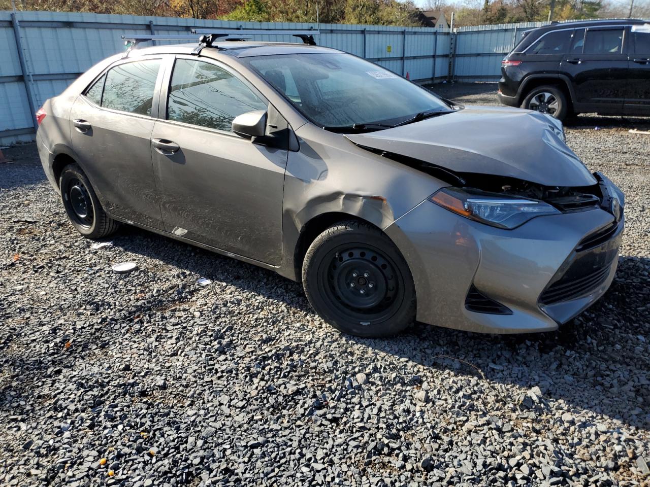 2018 TOYOTA COROLLA L photo 4