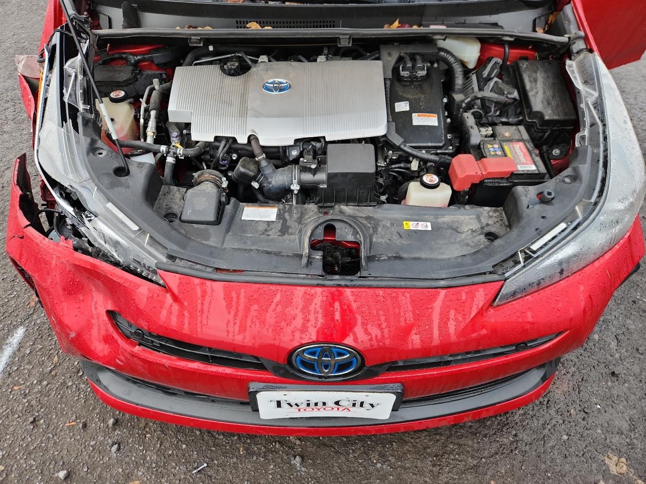 2019 TOYOTA PRIUS photo 21
