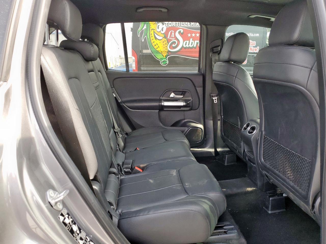 2021 MERCEDES-BENZ GLB 250 photo 31