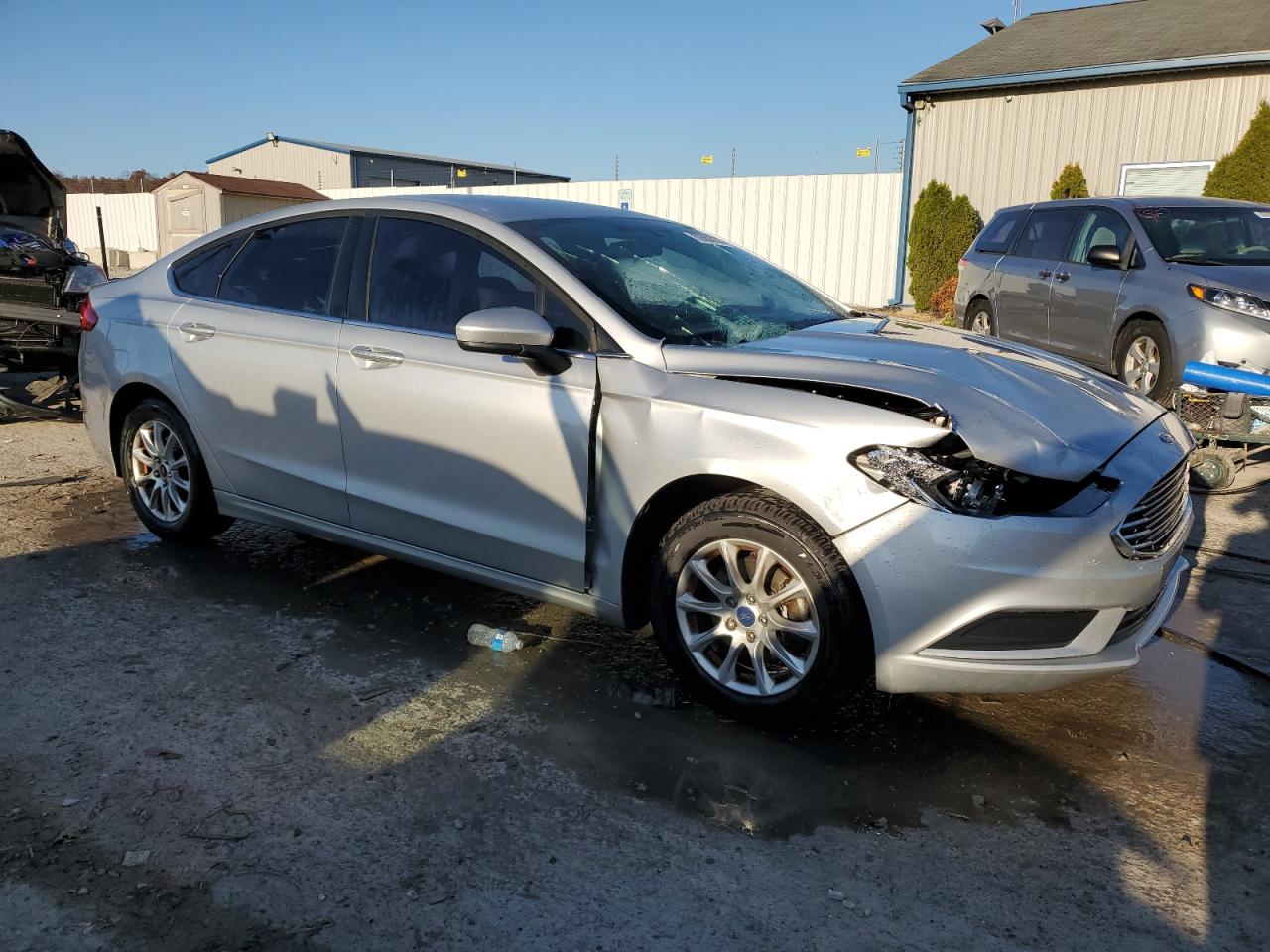2017 FORD FUSION S photo 4