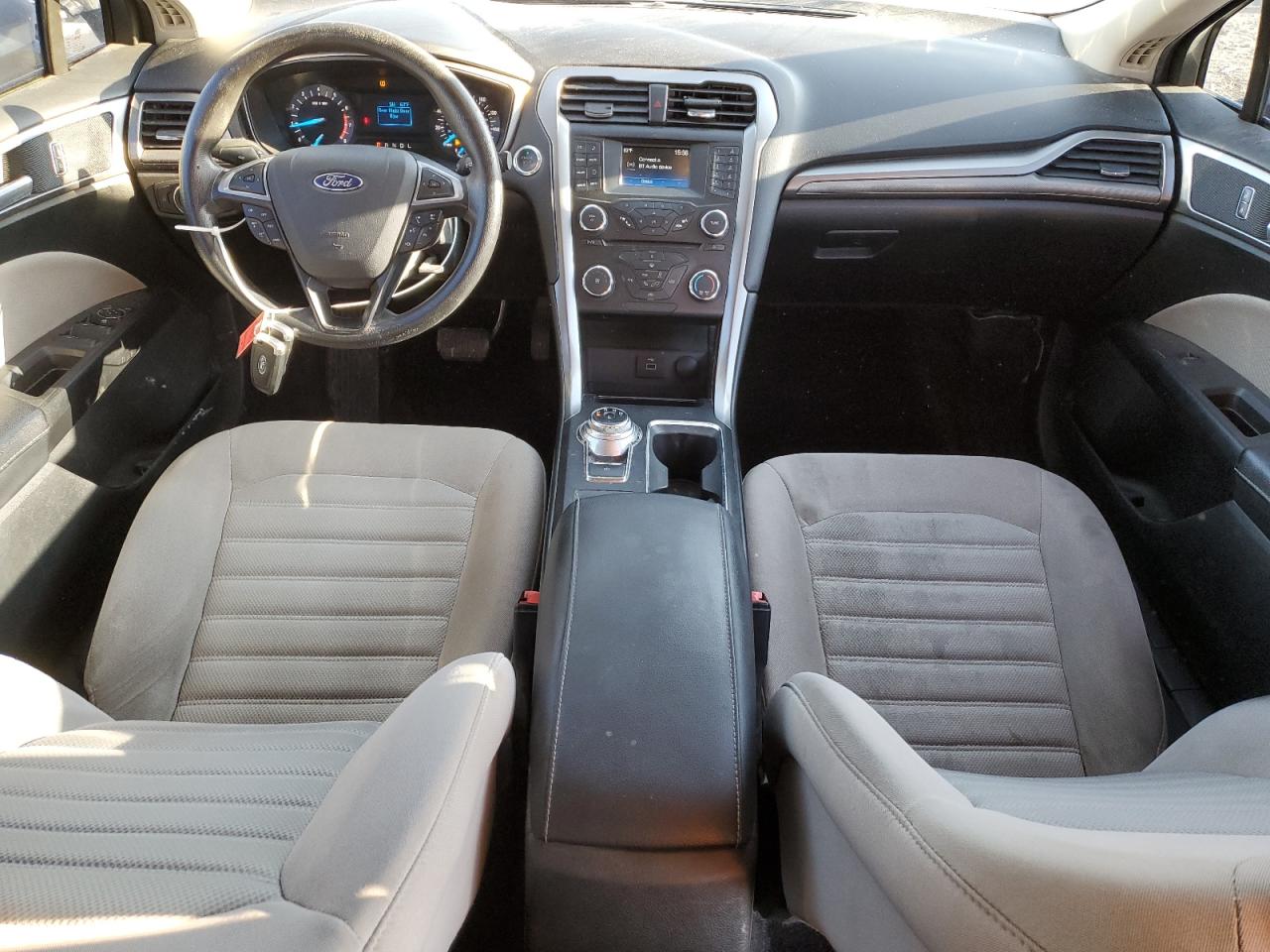 2017 FORD FUSION S photo 8