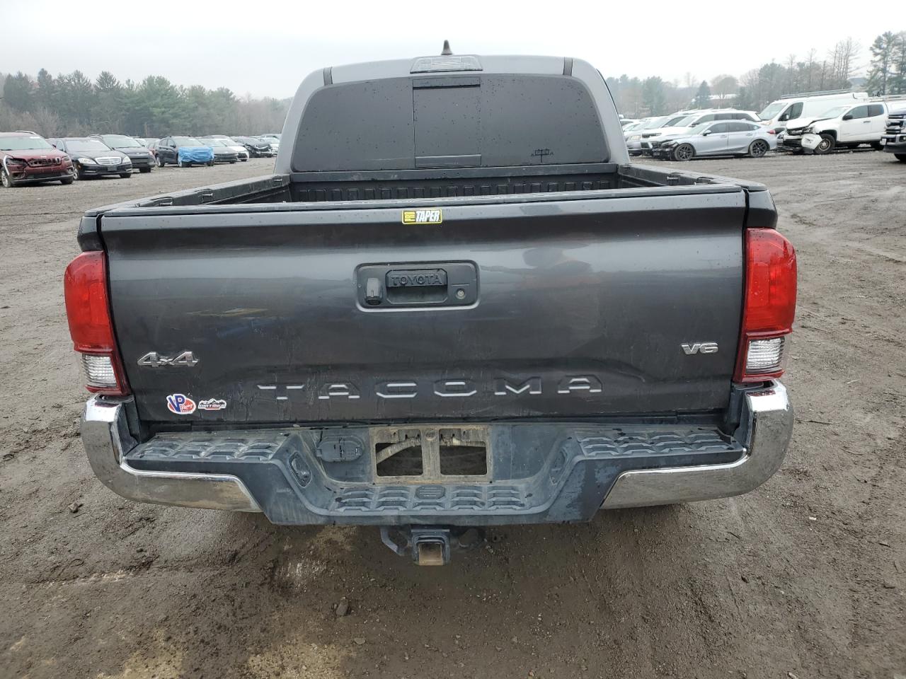 2022 TOYOTA TACOMA DOUBLE CAB photo 6