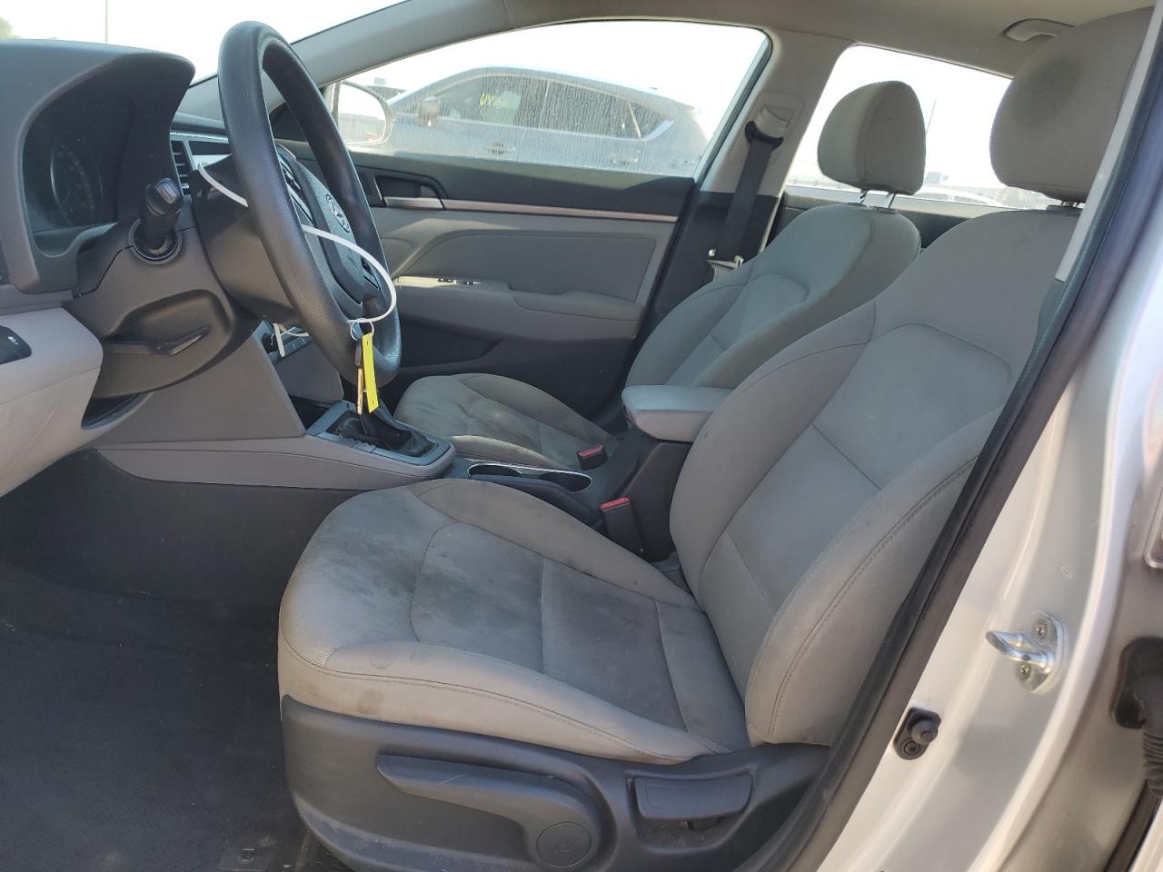 2018 HYUNDAI ELANTRA SEL photo 13