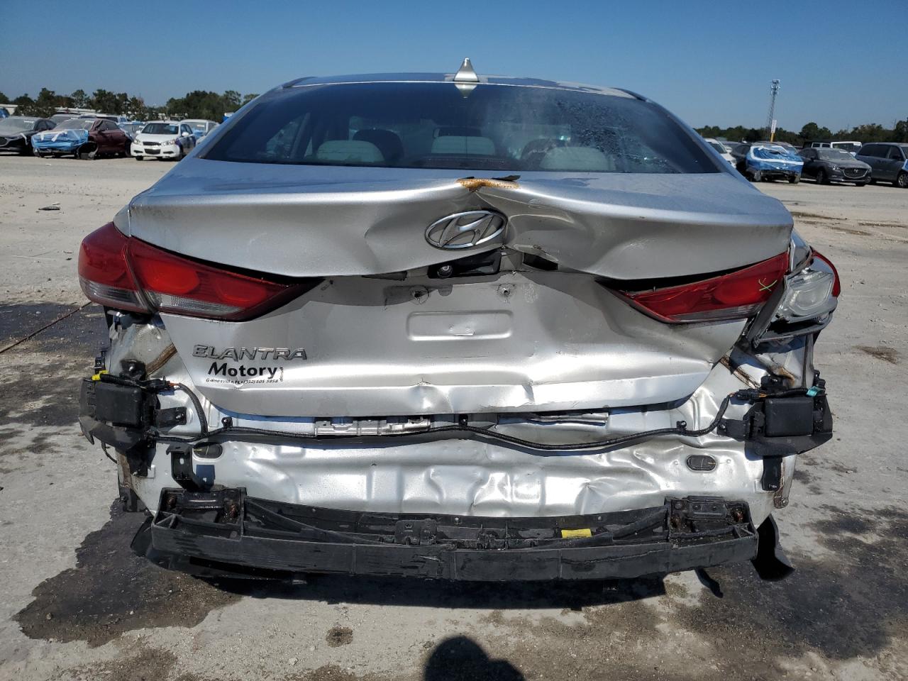 2018 HYUNDAI ELANTRA SEL photo 11