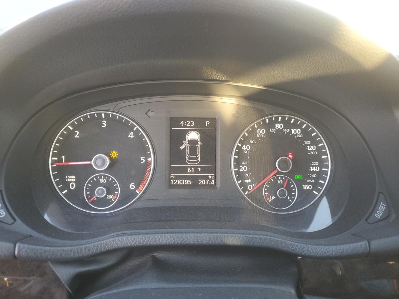 2014 VOLKSWAGEN PASSAT SEL photo 17
